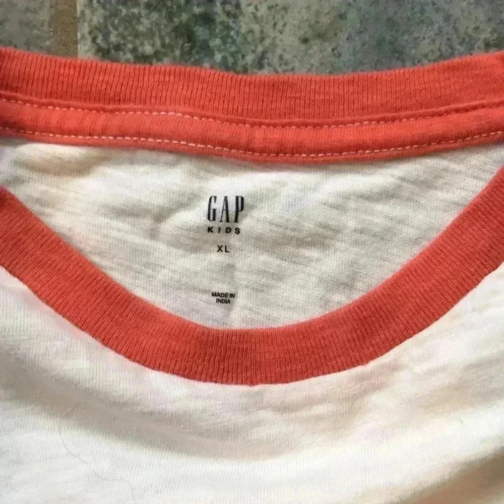 GAP nwot pocket